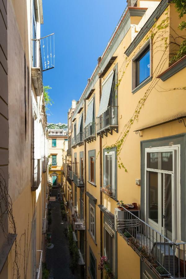 B&B Starbien ナポリ エクステリア 写真